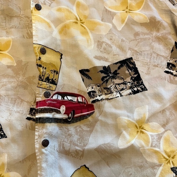 Steve & Barry's Mens Hawaiian Shirt XXL Tan Cars 100% Rayon - Picture 4 of 4